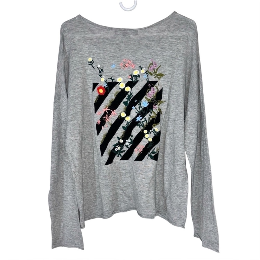 Women’s Skull Cashmere Gray Embroidered Long Sleeve T-shirt